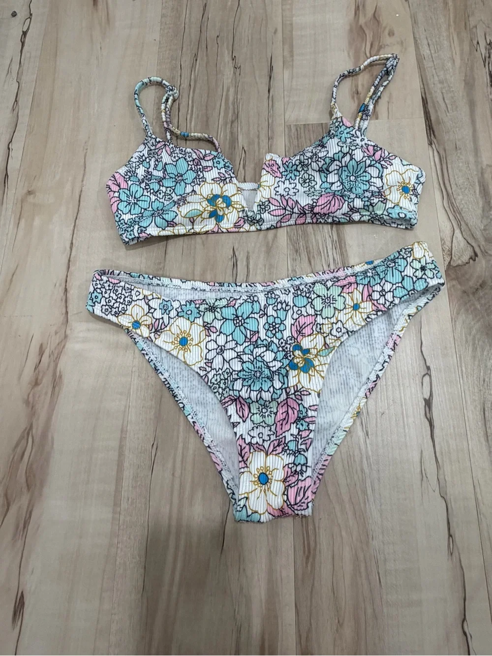 SHEIN White Floral Kids Bikini with Blue, Pink, and Yellow Accents
